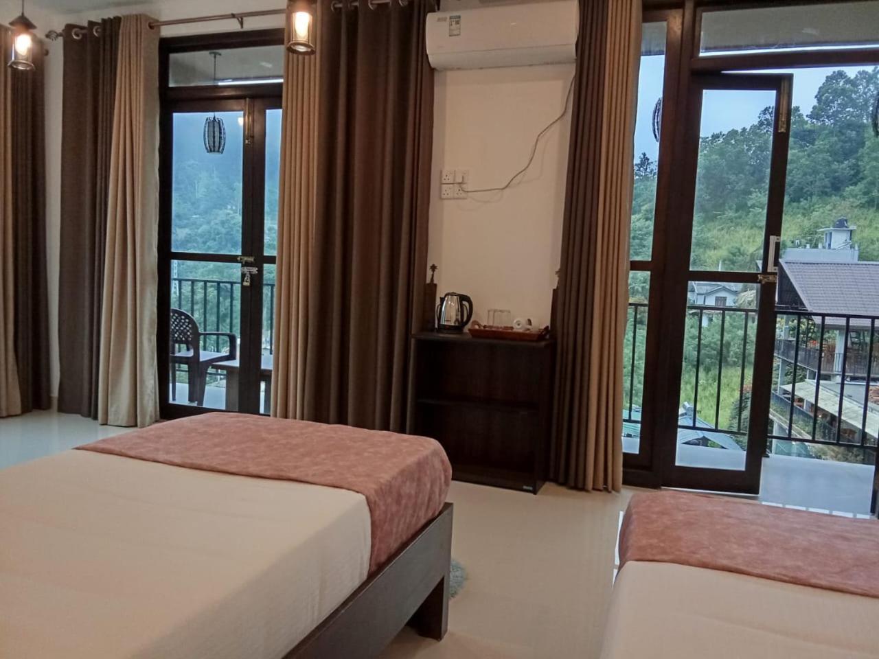 Ever Breeze Ella Hotel Экстерьер фото