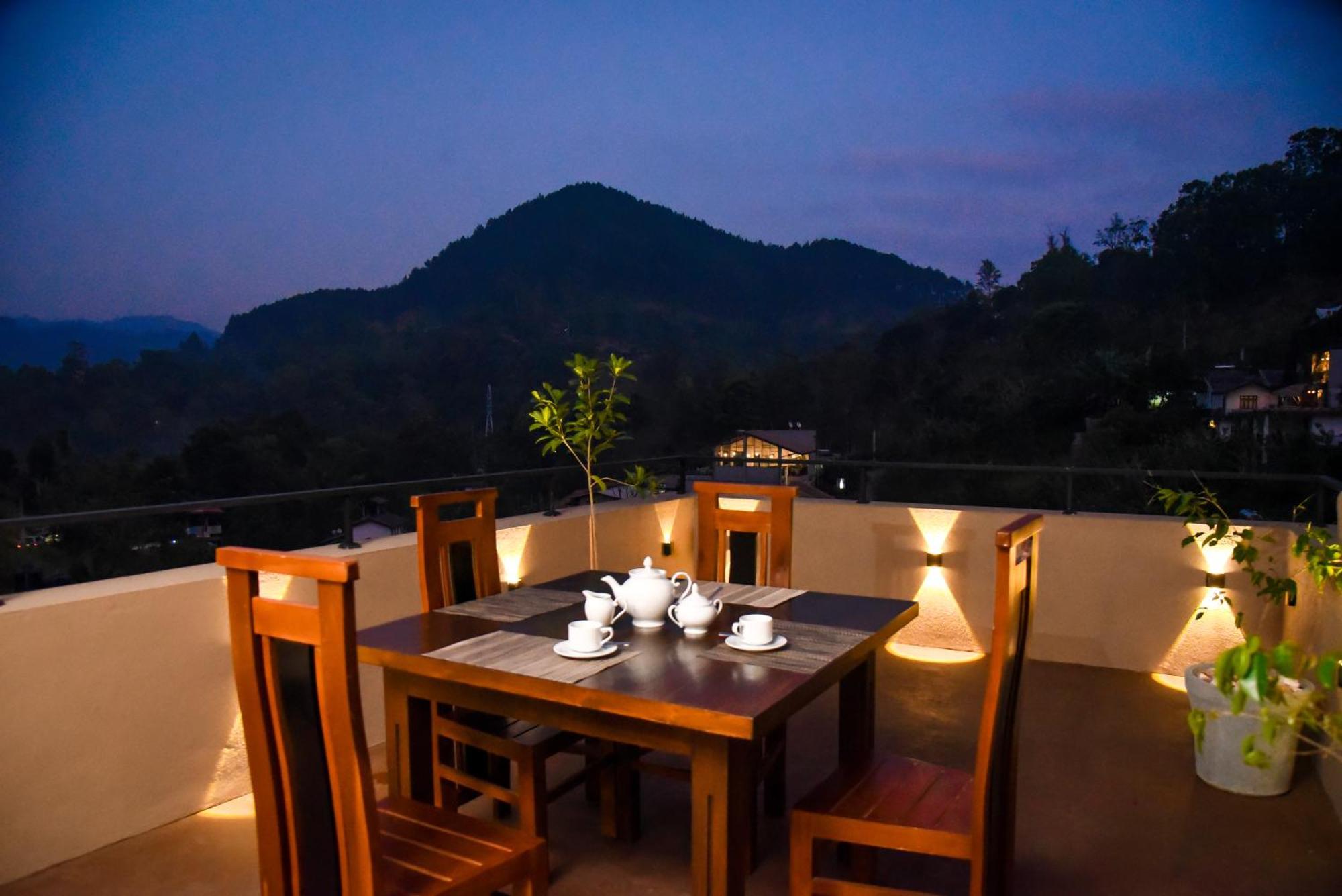 Ever Breeze Ella Hotel Экстерьер фото