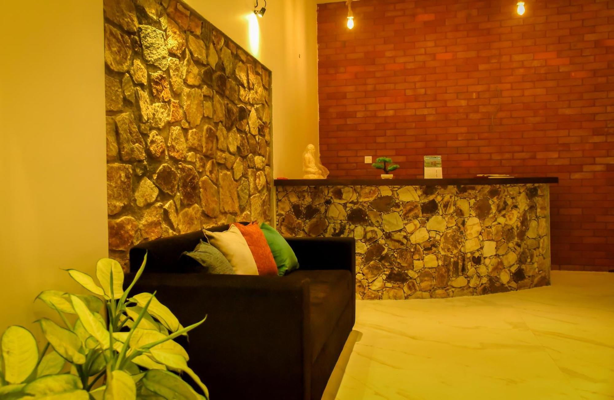Ever Breeze Ella Hotel Экстерьер фото