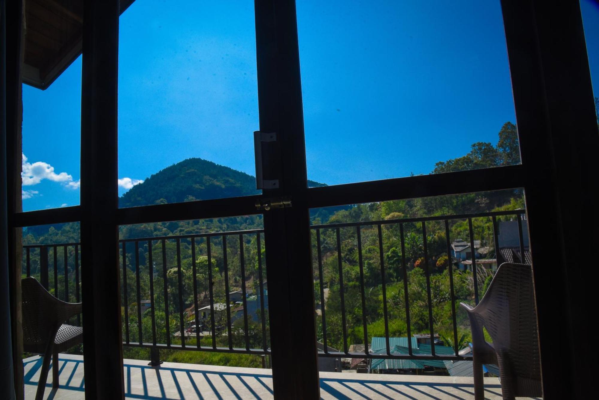 Ever Breeze Ella Hotel Экстерьер фото